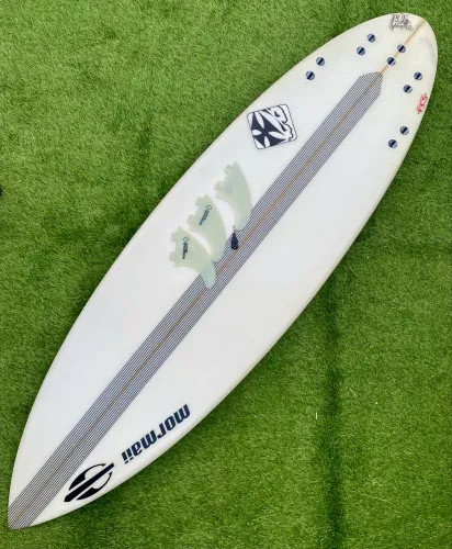 Prancha surf 6.2 mormaii com capa