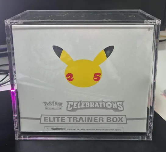 ETB 25th aniversário pokémon