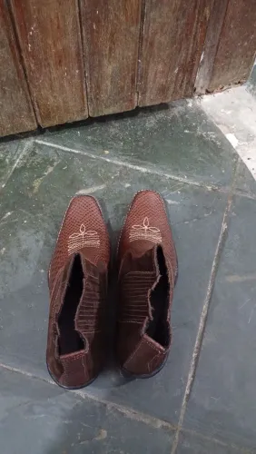 Bota de homem 