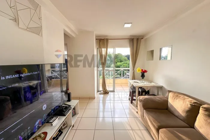 Oportunidade na Ponta Negra: Apartamento Completo com Ótimo Custo-Benefício