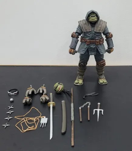 As Tartarugas Ninja, Figura articulada réplica NECA Último Ronin 