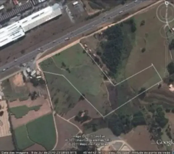 Imóvel para venda possui 104000 metros quadrados em Bairro do Grama - Caçapava - SP