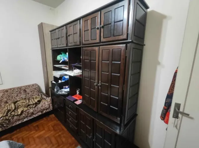Estante Madeira maciça