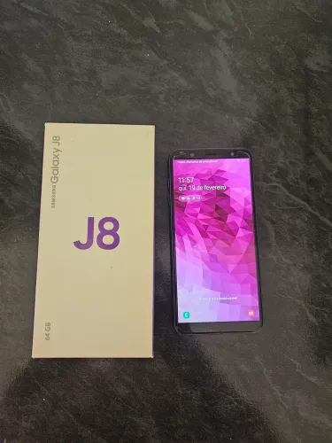 Galaxy J8