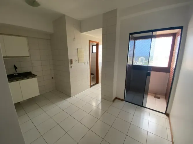 Apartamento 02 Quartos na Marques de Herval - Andar Alto - Nascente