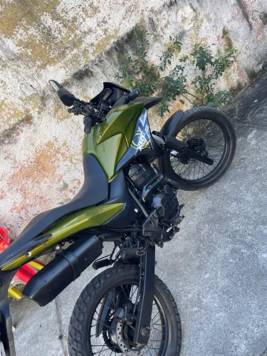 Vendo essa moto xre