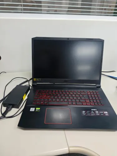 Acer Nitro 5 de 17 polegadas upado - 32gb RAM e SSD com leitura de até 7000 MB/s