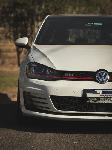 Volkswagen Golf GTI 2.0 TSI 220cv Aut. 2017