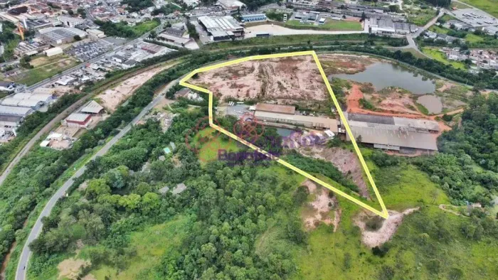 Área à venda, 76951 m² por R$ 30.800.000,00 - Chácaras Santa Martha - Várzea Paulista/SP