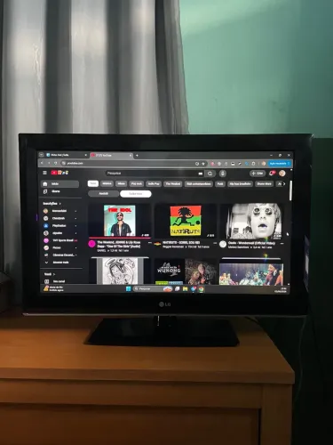 LG TV 32?