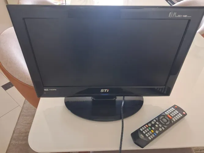 Televisor 19 POL Toshiba