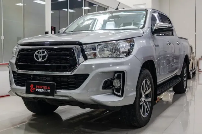 Toyota Hilux CD SRV 4X4 2.8 TDI Diesel Aut. 2019