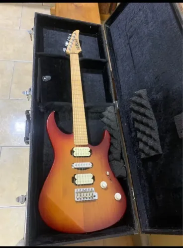 Guitarra Yamaha RGX 421 DM