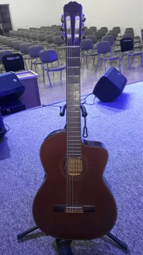 Violão Takamine japonês nylon