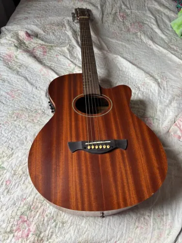 Lindo Violão Tagima Dallas em perfeito estado