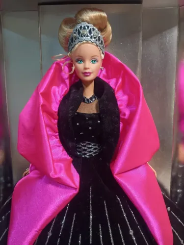 BARBIE COLLECTOR HAPY HOLDAYS NOVA NA CAIXA LACRADA