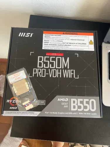 Kit AMD Ryzen 5 5600 + MSI B550M PRO-VDH WIFI (NOVOS)