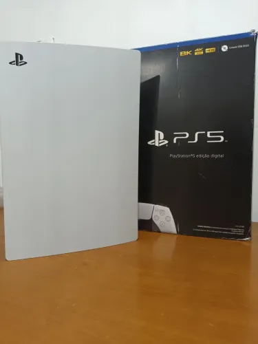 PLAYSTATION 5 semi novo 8k hdr (aceito oferta)