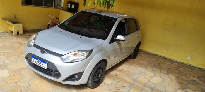 Ford Fiesta SE 1.0 8V Flex 5P 2014