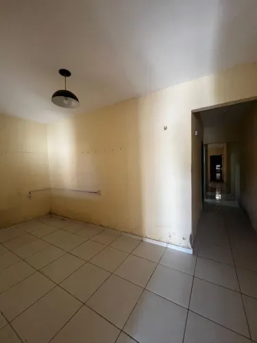 Vendo casa no Presidente Vargas 