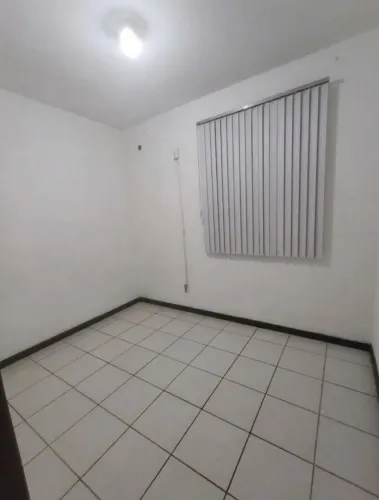 Apartamento em Condomínio Centro