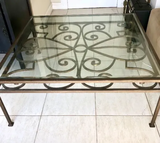 Mesa de centro decorativa