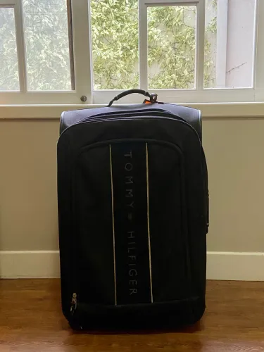 Tommy Hilfiger bagagem preta