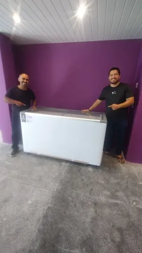 FREEZER HORIZONTAL DUPLA AÇÃO 503 LITROS TAMPO DE VIDRO FRICON