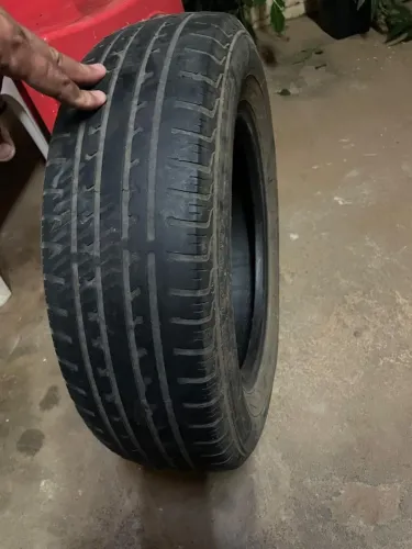 Pneu aro 14 