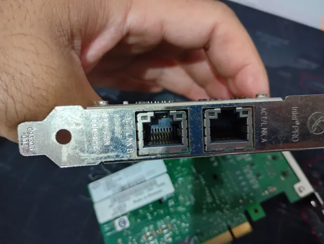 Placa de Rede PCI Express Dual Port Intel (Modelo D33682)