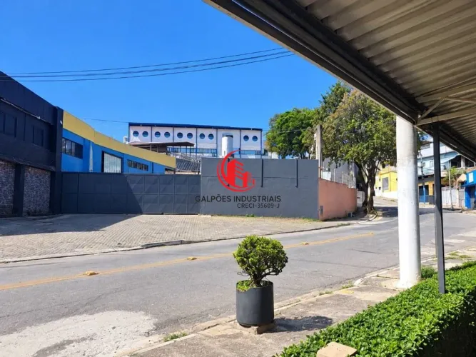 Galpão para alugar, 1709 m² por R$ 60.000,00/mês - Parque Peruche - São Paulo/SP