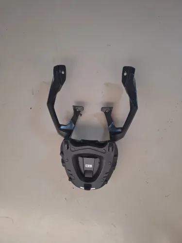 Suporte baú honda x-adv