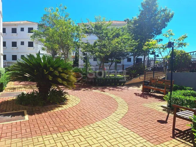 Apartamento á venda com 2 quartos, 1 suite, 2 banheiros em Vinhedo no Condominio Vivere Ve
