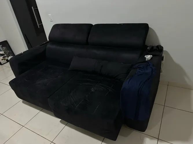 Sofá retrátil reclinável luxo