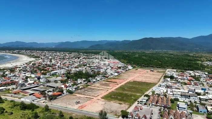 Terreno no bairro Praia do Sonho, em Palhoça - SC