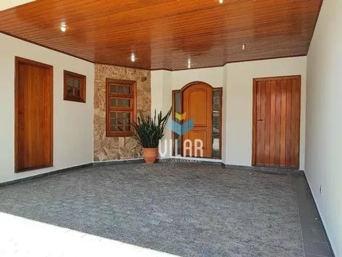 Casa com 3 dormitórios à venda, 303 m² por R$ 1.439.999,00 - Condomínio Granja Olga I - So