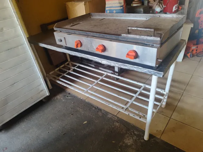 Vendo chapa e mesa