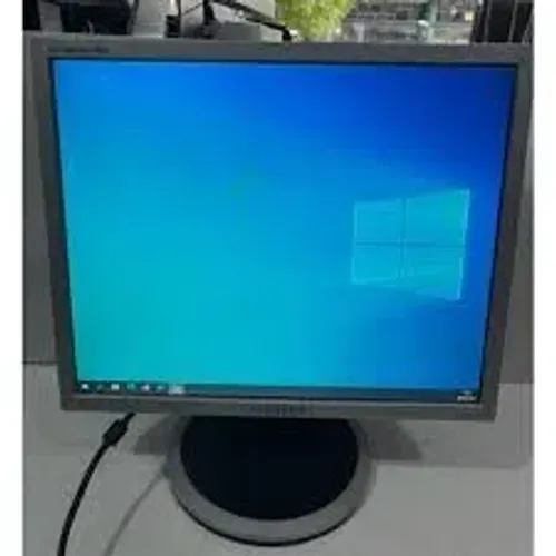 Monitor Samsung system master 740n
