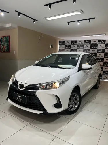Toyota Yaris XS Sedan 1.5 Flex 16V 4P Aut. 2023
