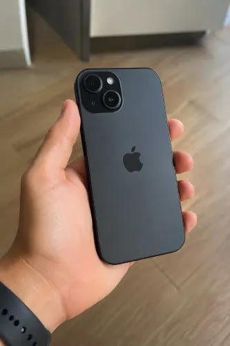 iPhone 15