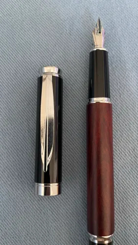 Caneta Tinteiro DeAgostini Charles Dickens