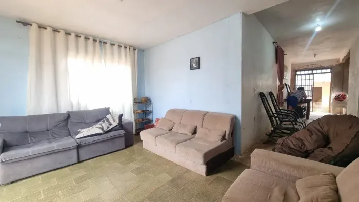 Vendo Casa com 3 Quartos e 1 Suíte no Condominio Bem Estar com Escritura Sobradinho/DF