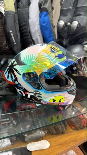 Capacete original KYT TT-Course Riccardo Rossi 2022 BCN/Barcelona