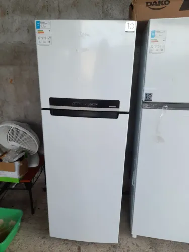 Geladeira midea frost nova sem uso