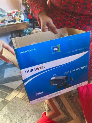 Máquina de Fumaça 600W LED Durawell - Usada Apenas 1 Vez (Seminova)
