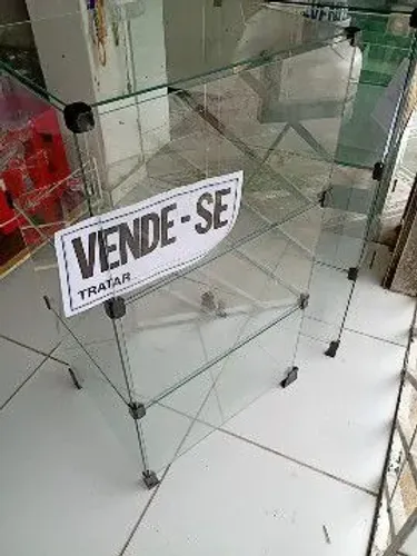 Estante de vidro com 3 módulos 