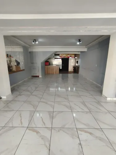 Ponto Comercial Esquina Estratégico para Alugar na Chácara Santo Antônio  Alto Fluxo de Ve