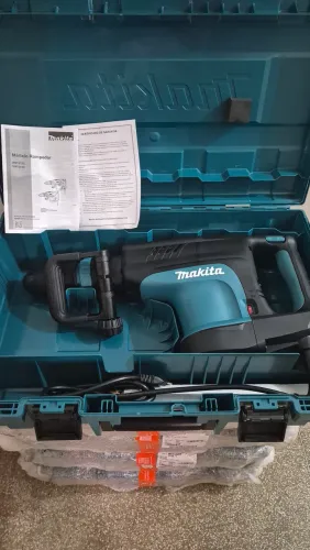 Vendo martelete Makita 10kg