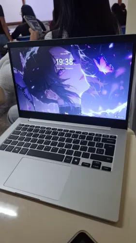 NOTEBOOK SAMSUNG BOOK GO