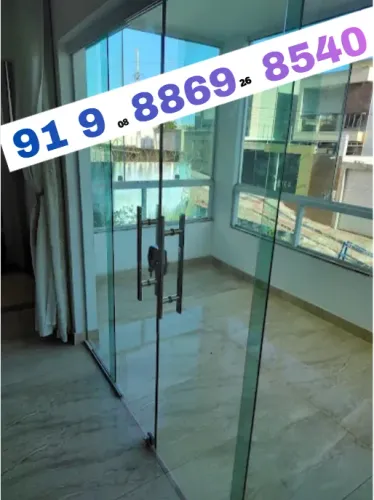 VIDRAÇARIA MANUTENÇÃO FECHAMENTO DE VARANDA E PIA, BOX E PORTA DE VIDRO 